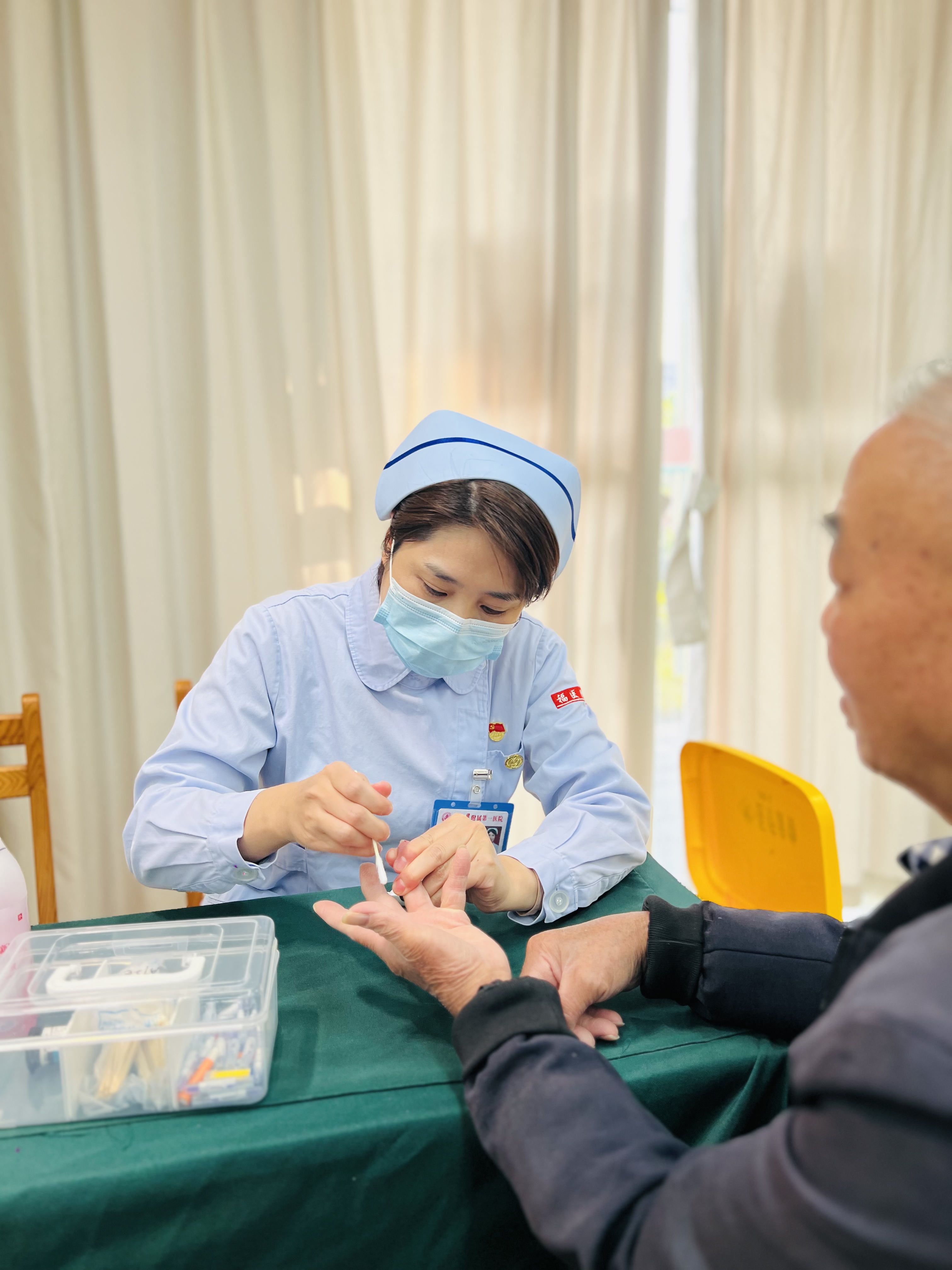 汇聚志愿力量 共筑健康生活——我院与福州市社会福利院联合开展主题党日活动 汇聚志愿力量 共筑健康生活——我院与福州市社会福利院联合开展主题党日活动