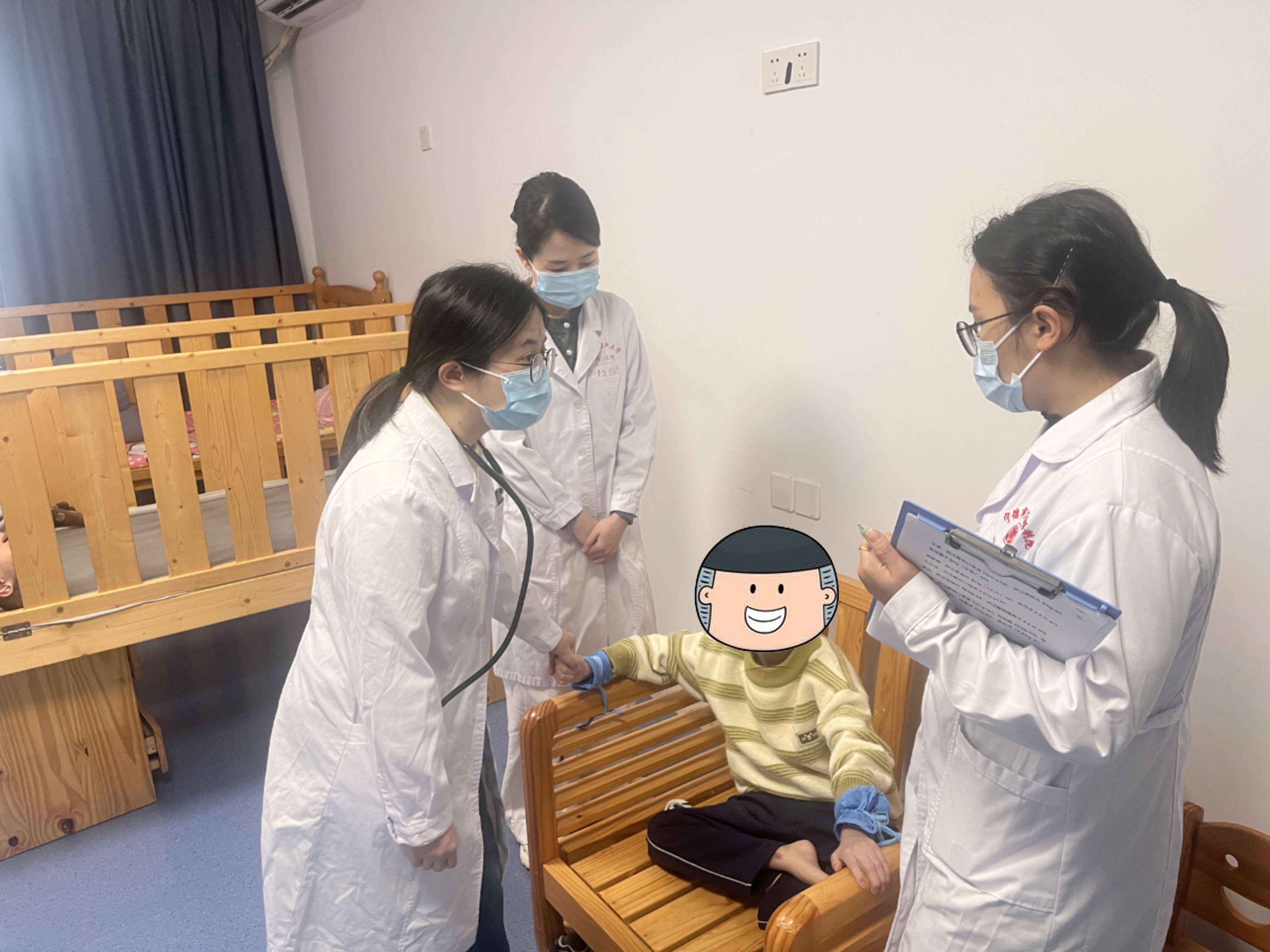 党建引领护成长 情暖童心筑未来 ——福医附一医院儿科党支部赴宁德市福利院开展主题党日活动 党建引领护成长 情暖童心筑未来 ——福医附一医院儿科党支部赴宁德市福利院开展主题党日活动