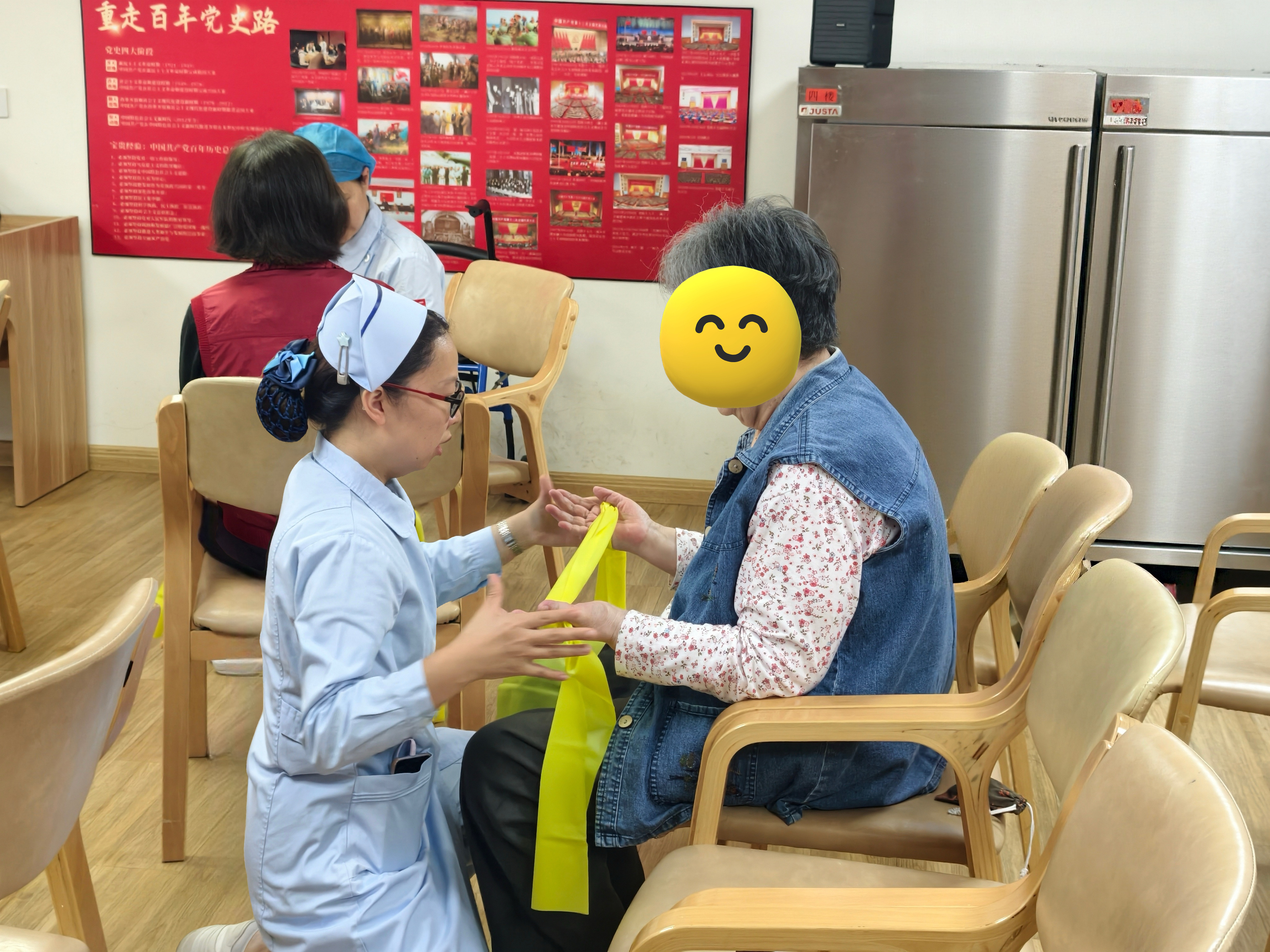 守护老年安全 共筑健康晚年 ——福医附一医院护理科普周系列活动走进牡丹社区