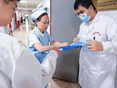 福建医科大学临床医学系学子走进福医附一医院肝病中心肝内科接受创新护理带教 福建医科大学临床医学系学子走进福医附一医院肝病中心肝内科接受创新护理带教