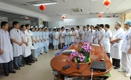 “国家临床重点专科”的亮丽风采——整形(美容)外科屡创佳绩、再创辉煌 “国家临床重点专科”的亮丽风采——整形(美容)外科屡创佳绩、再创辉煌