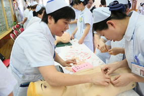 我院护理部顺利举办“导管安全固定工作坊”