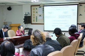 在榕外国友人参访我院了解就医流程