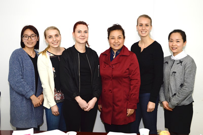 瑞典林奈大学护理实习生到我院参加临床护理学习与实践