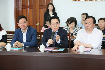 全国政协社会和法制委员会专题调研组莅临我院护养中心调研指导工作