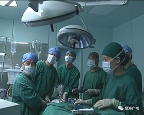 『媒体看附一』泉港首例！福建医科大学附一闽南医院、泉港区医院成功开展腔镜下膀胱癌根治术（附视频）