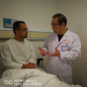 也门手汗症患者万里求医我院胸外科专家手到病除 也门手汗症患者万里求医我院胸外科专家手到病除