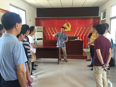 『致敬医师节』我院六个党支部联合开展送服务下基层党建活动 『致敬医师节』我院六个党支部联合开展送服务下基层党建活动