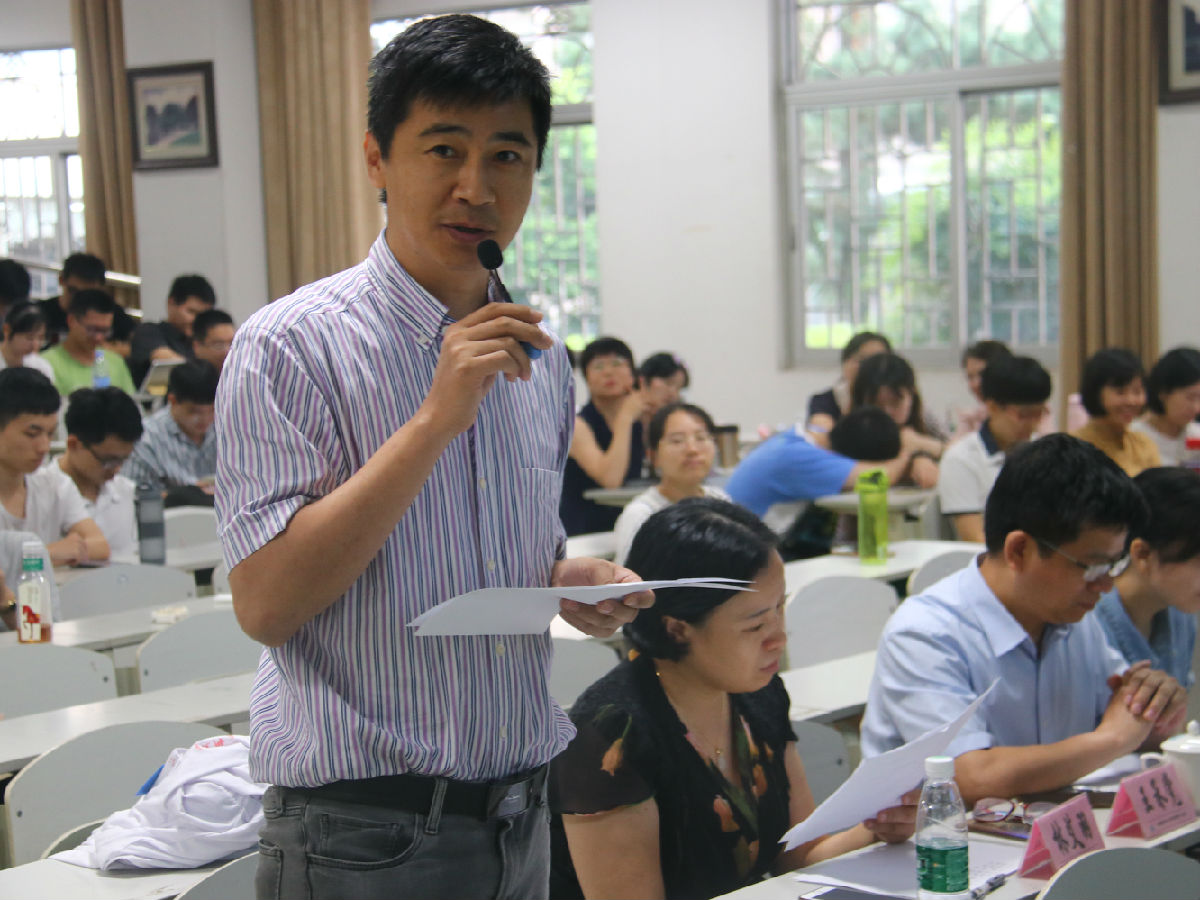 第一临床医学院举办青年教师讲课比赛 第一临床医学院举办青年教师讲课比赛