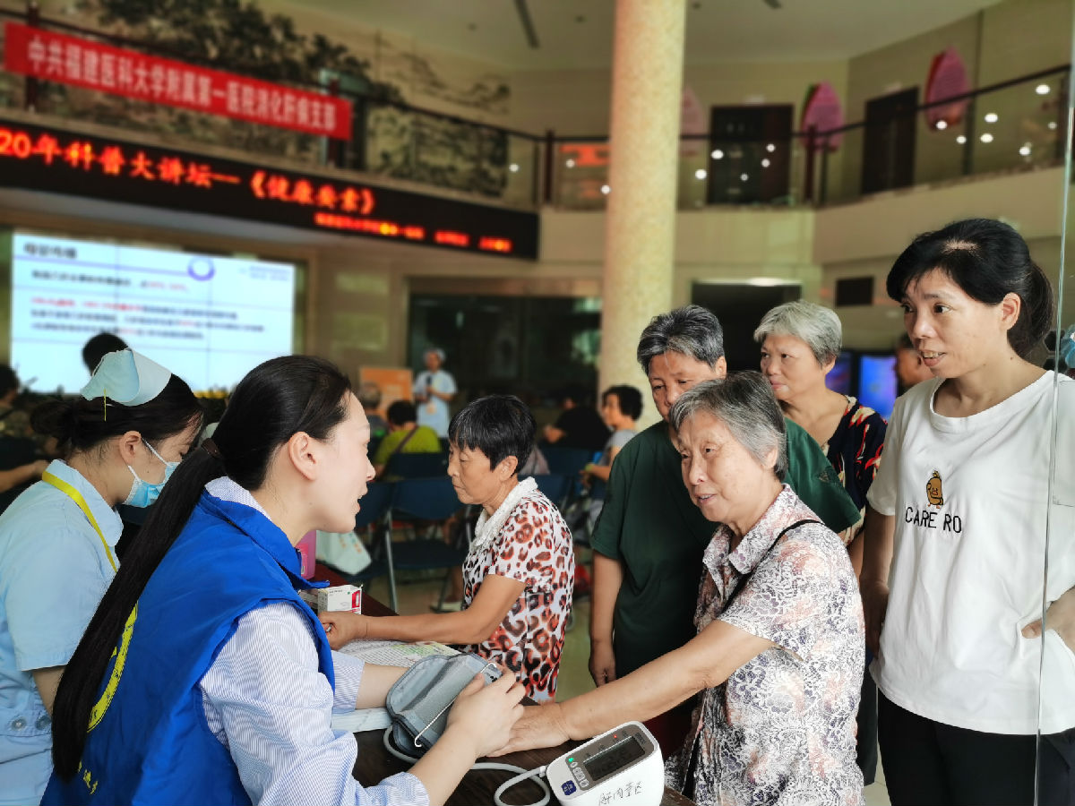 助力疫情防控,推动健康科普——记我院消化肝病支部爱肝护肝科普公益活动 助力疫情防控,推动健康科普——记我院消化肝病支部爱肝护肝科普公益活动