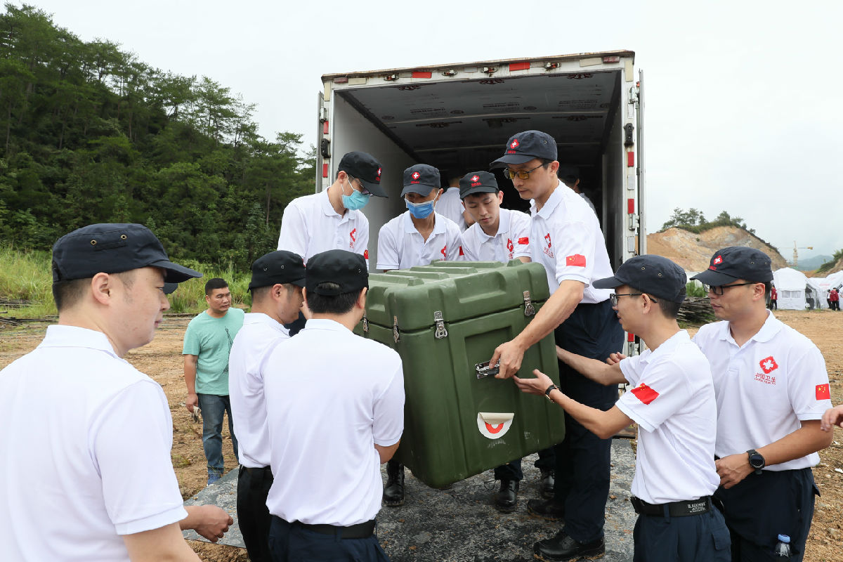 我院圆满完成福建省“健康使命-2020”泥石流灾害事件卫生应急救援综合演练任务 我院圆满完成福建省“健康使命-2020”泥石流灾害事件卫生应急救援综合演练任务