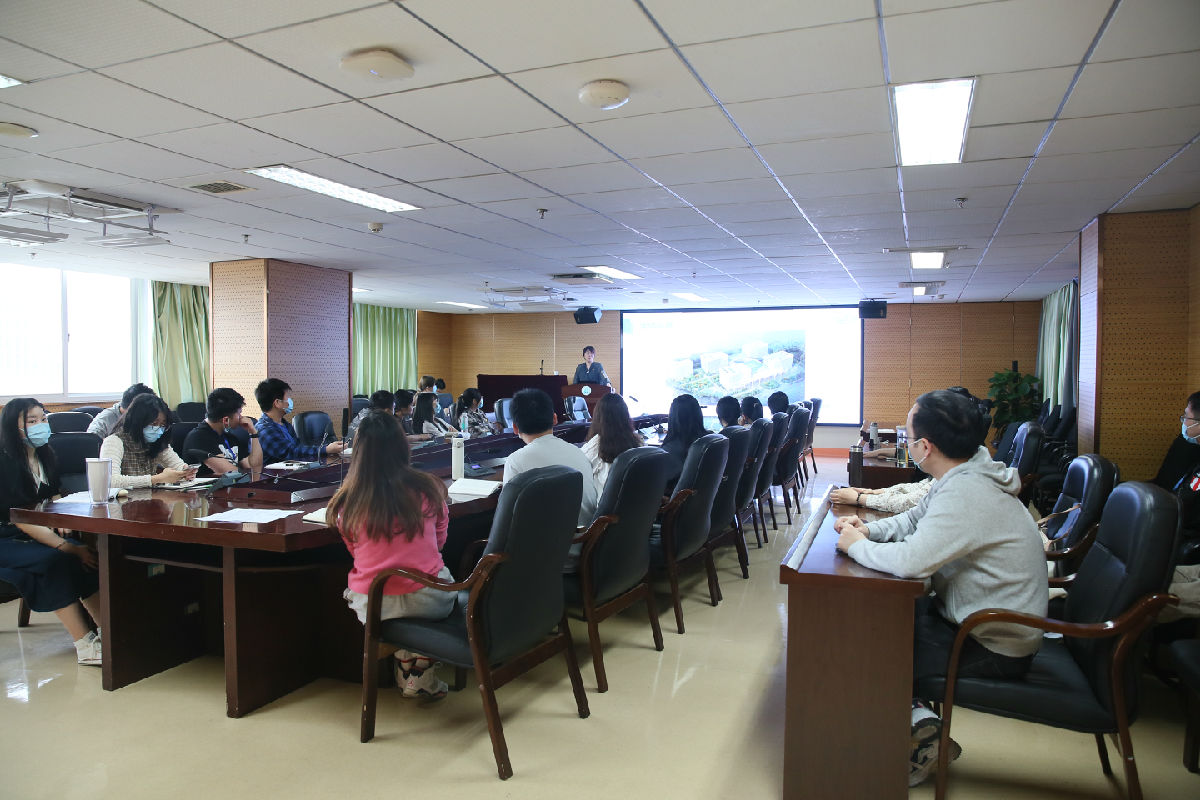 青春恰似火 扬帆正当时——我院完成2021年入职行政人员规范化培训(第二阶段) 青春恰似火 扬帆正当时——我院完成2021年入职行政人员规范化培训(第二阶段)