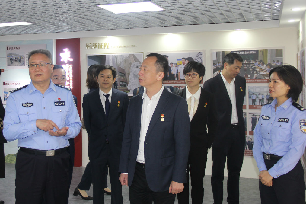 再续警医情 党建促发展 ——福医附一医院与福州边检站开展主题党日活动 再续警医情 党建促发展 ——福医附一医院与福州边检站开展主题党日活动