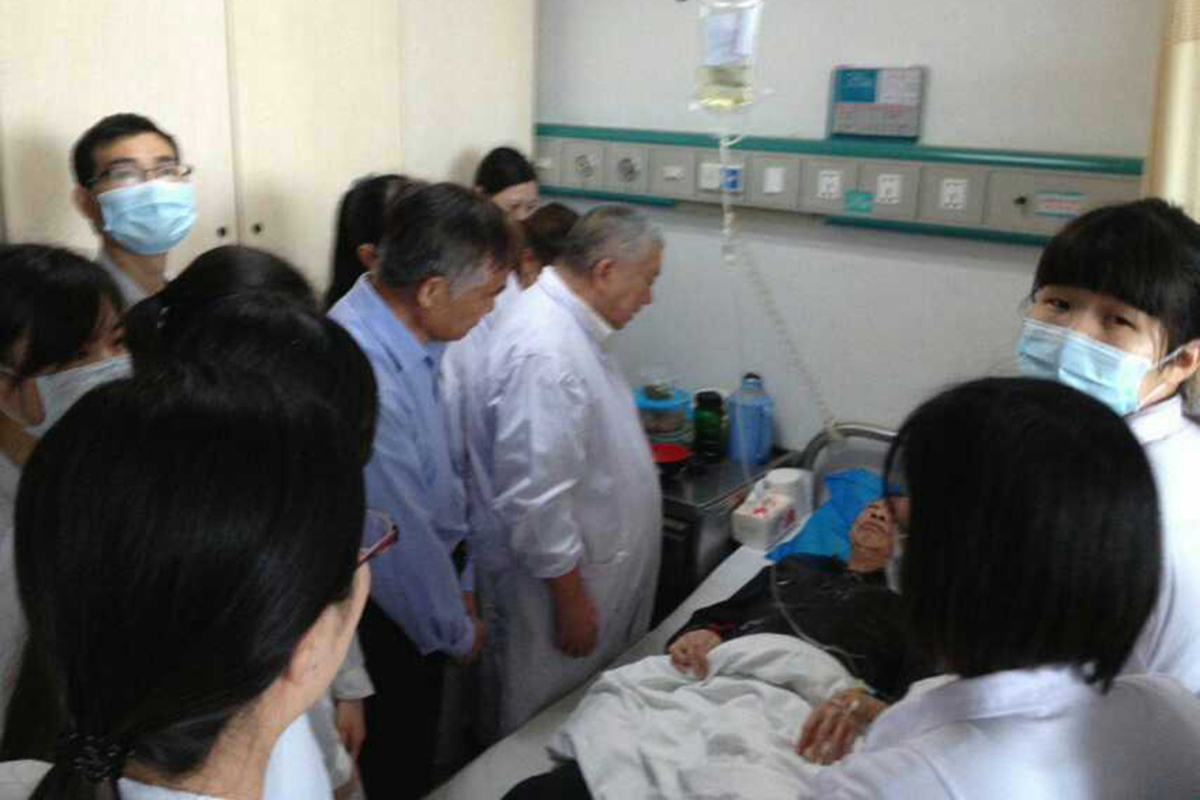 新华网‖慎行一生 尽显大医风范 新华网‖慎行一生 尽显大医风范